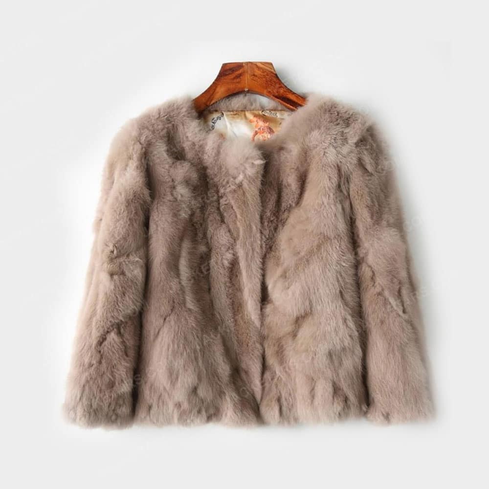The Timeless Elegance of Women’s Fur Coats