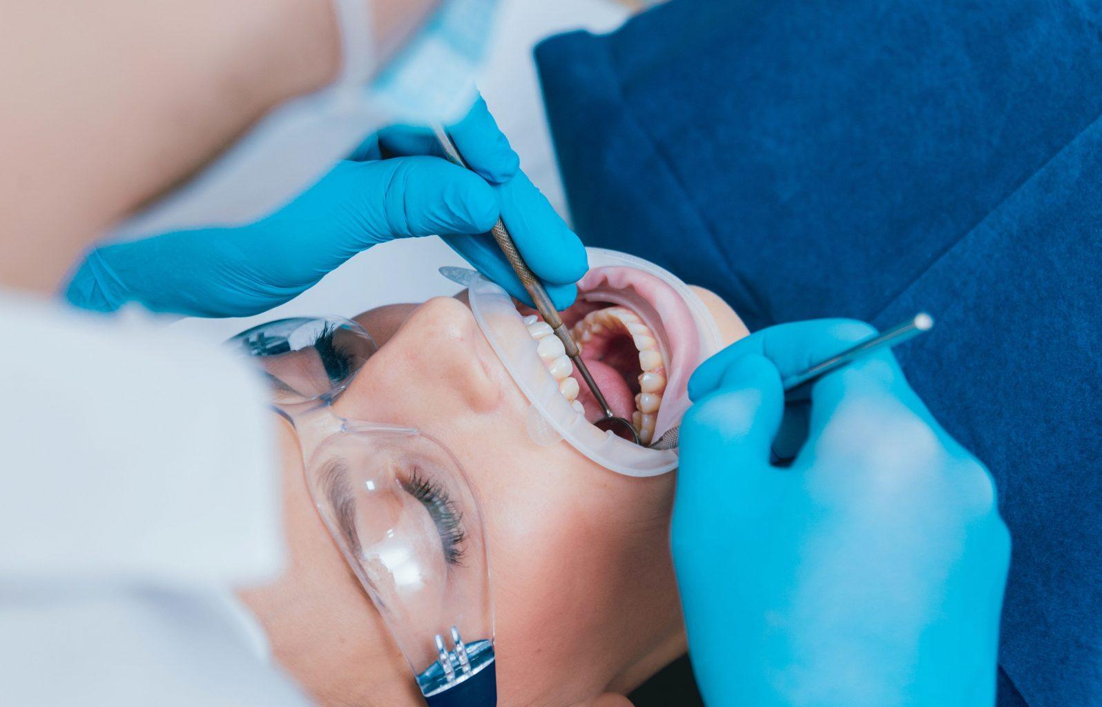 Exploring the Importance of Oral Surgery Clinics for Dental Health