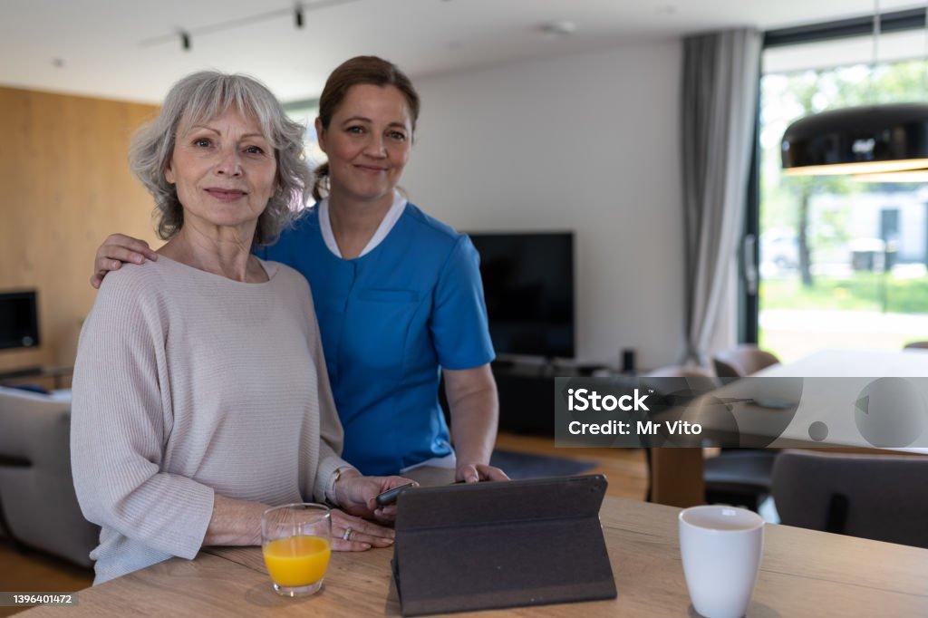 How to Communicate Effectively with Seniors About Home Care