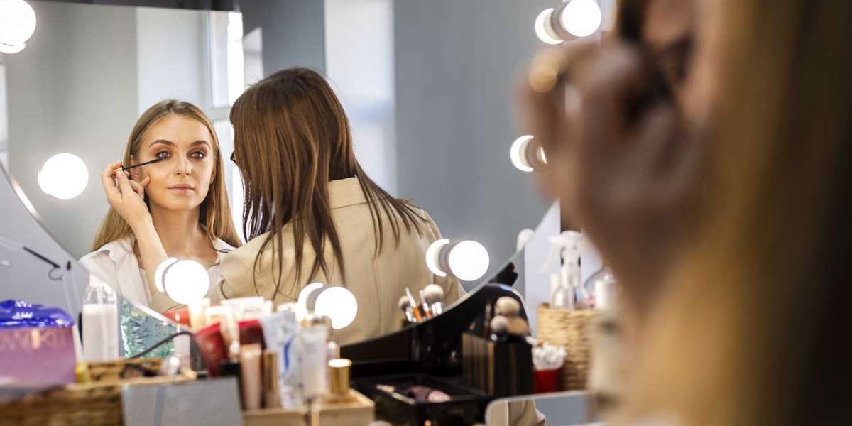 How to make your Makeup last longer?