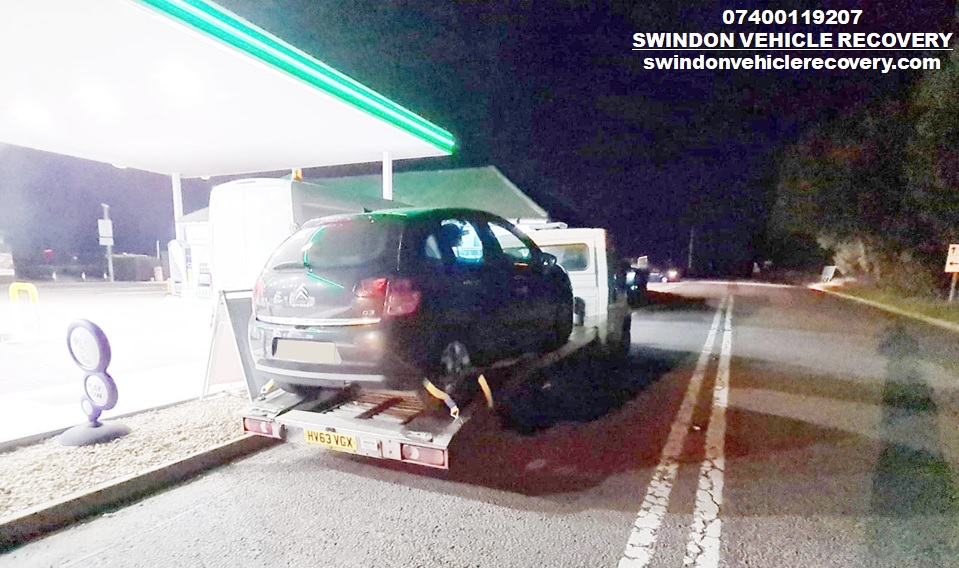 Navigating Swindon’s Roadside Rescues: A Comprehensive Guide to Vehicle Recovery Services